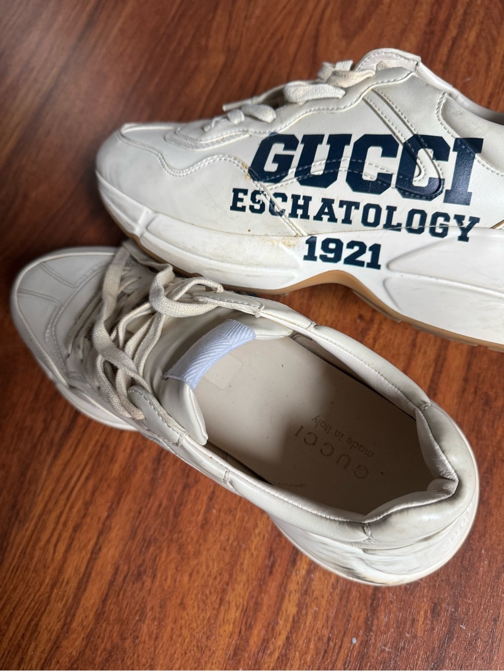 Gucci Cream and Navy Men's Leather Sneakers with '25' Graphic